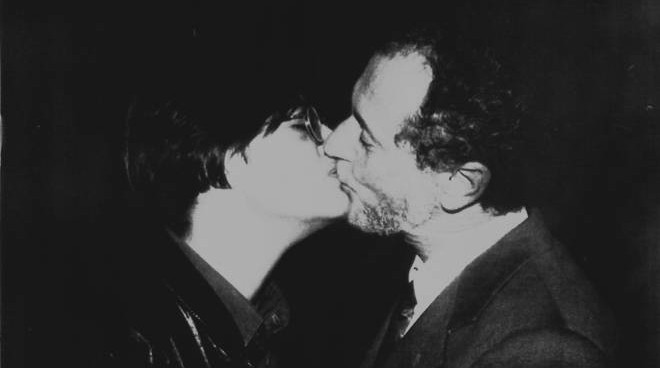 foto storica bacio Aiuti Iardino