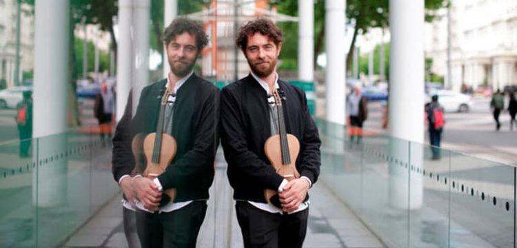 il creatore del violino in seta di ragno è marchigiano