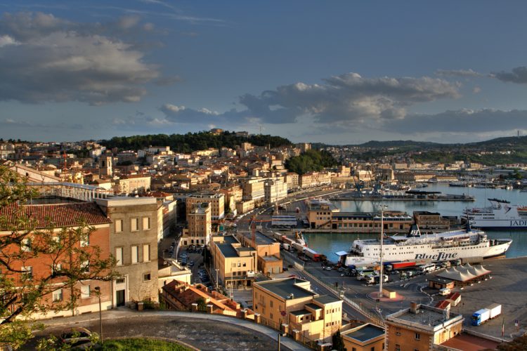 Porto-di-Ancona-vocazione-transadriatica